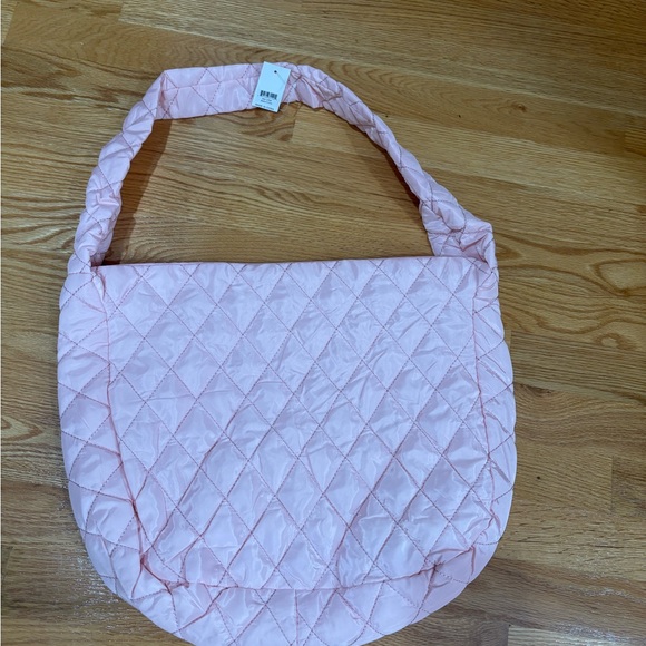 NWT Top it off Quilted Pink Shoulder Bag - Picture 1 of 3